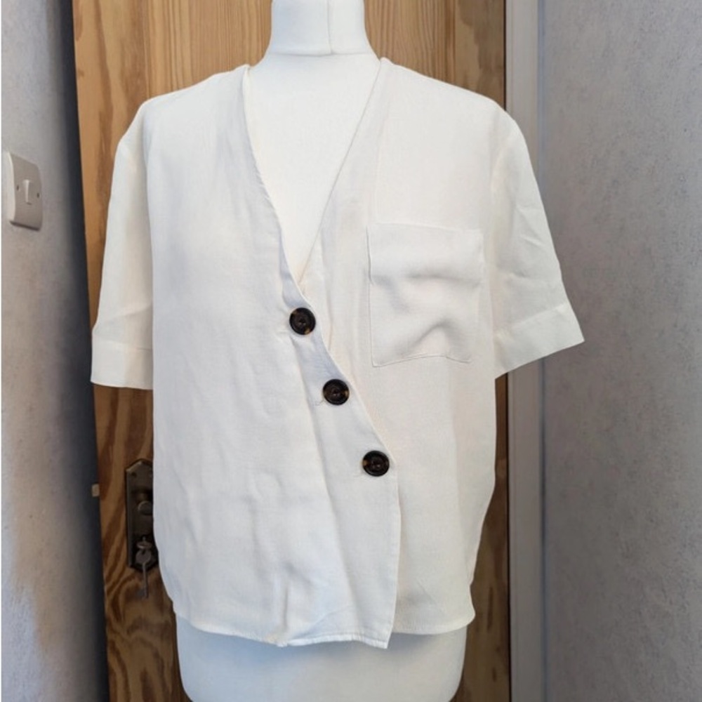 Multicolored Boxy Buttoned Blouse